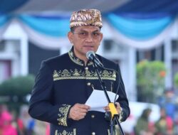 Pj. Bupati Lampura Gelar Peringatan Hari Pendidikan Nasional di Halaman Kantor Pemda