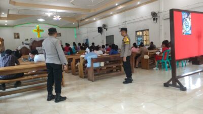 Jajaran Polres Tulang Bawang Barat Laksanakan Pengamanan Ibadah Kenaikan Yesus Kristus