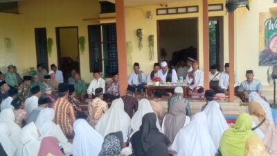 Sebelum Berangkat Ke Tanah Suci Nanik Kartijah Lakukan Walimatussafar Haji Bersama Warga 