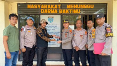 Warga Tumijajar Serahkan Senpi Rakitan Ke Kantor Polisi