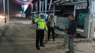 Satlantas Polres Tulang Bawang Barat Respons Cepat Keluhan Warga, penyelenggara Hajatan Menutup Bahu Jalan