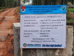 Melalui Dana Desa Tahap Kedua, Kepala Desa Wahyudin Realisasikan Jalan Usaha Tani Timbun Tanah Merah Untuk Bangun Desa