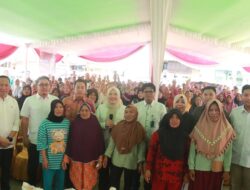 Beras Gratis dari Presiden, Warga Kertapati Antusias