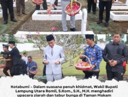 Meneladani Semangat Pahlawan, Wakil Bupati Hadiri Upacara Ziarah di Taman Makam Pahlawan