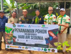 600 Pohon Ditanam di Bantaran Sungai Way Seputih, Warga Padang Rejo Peringati Hari Air Sedunia